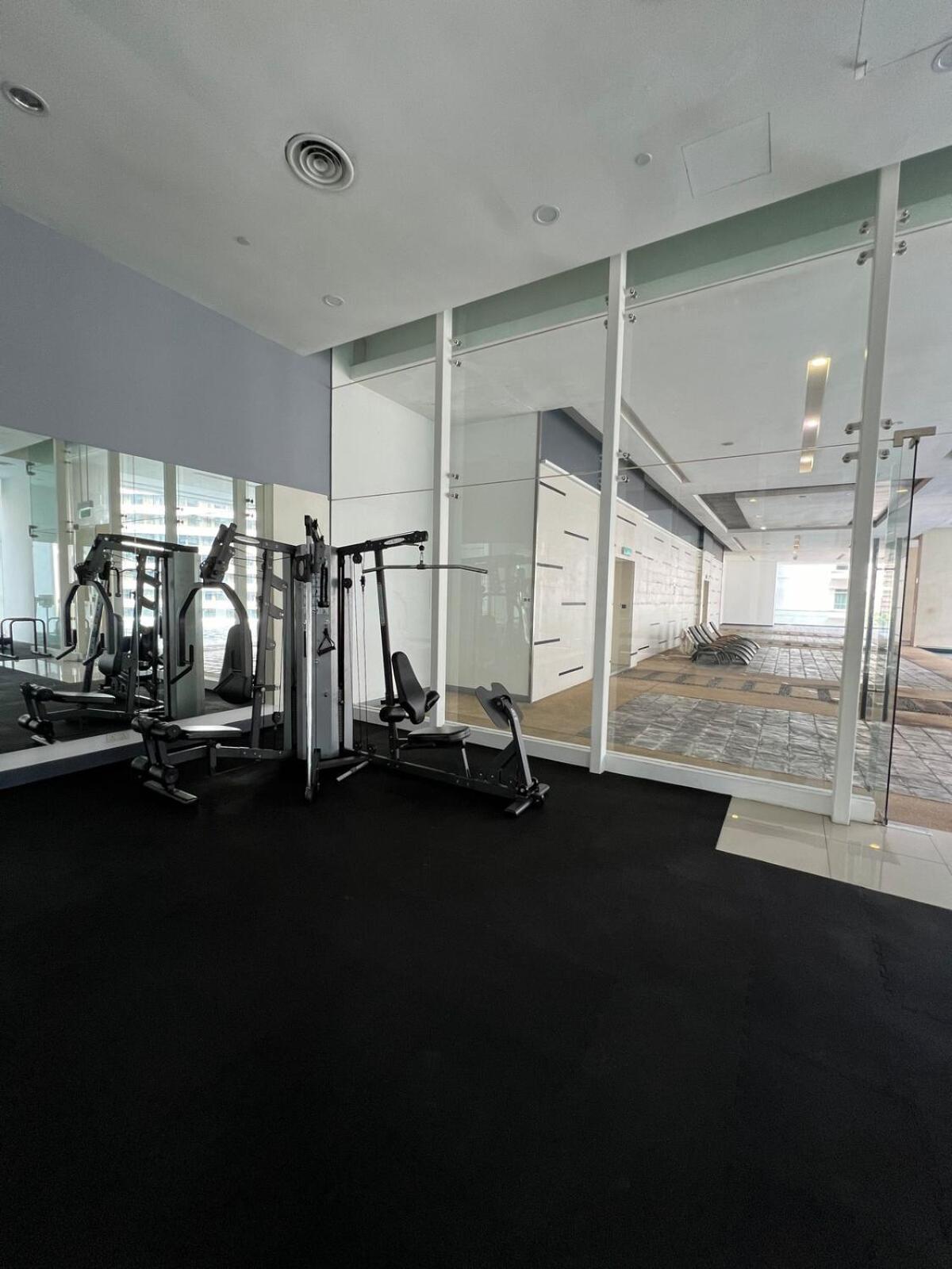 Convenient Klcc 2-bedroom Unit Pangsapuri Kuala Lumpur