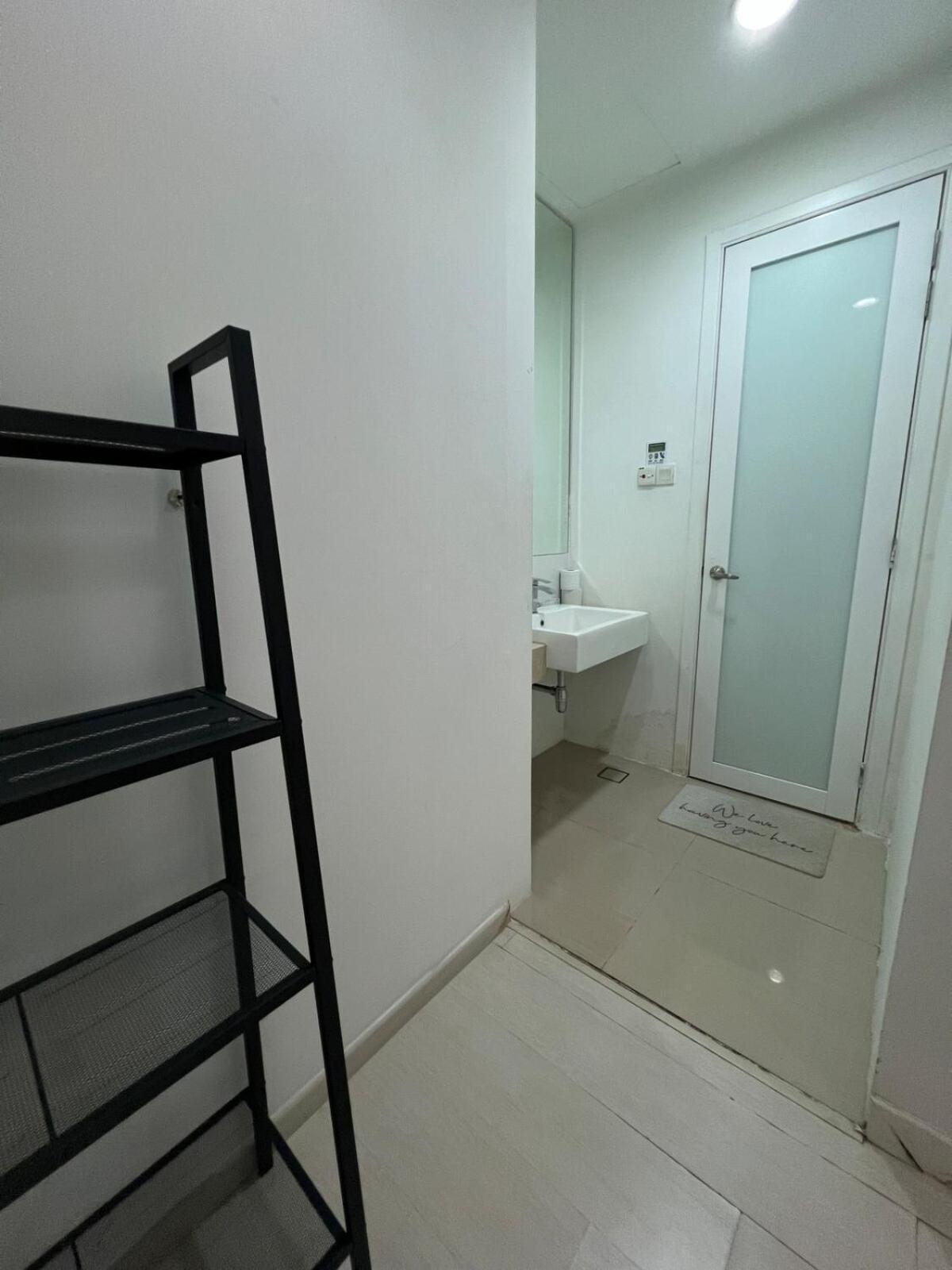 Pangsapuri Convenient Klcc 2-bedroom Unit Kuala Lumpur