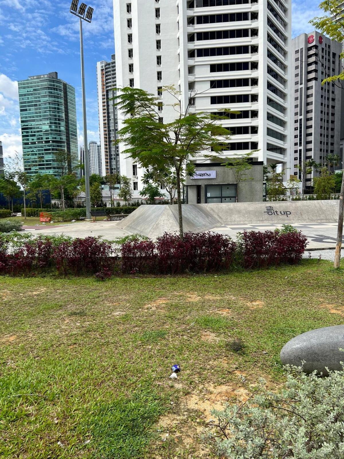 Pangsapuri Convenient Klcc 2-bedroom Unit